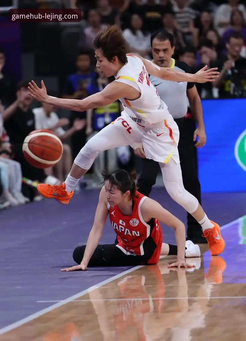 中国女篮战术变阵与球员状态深度评测